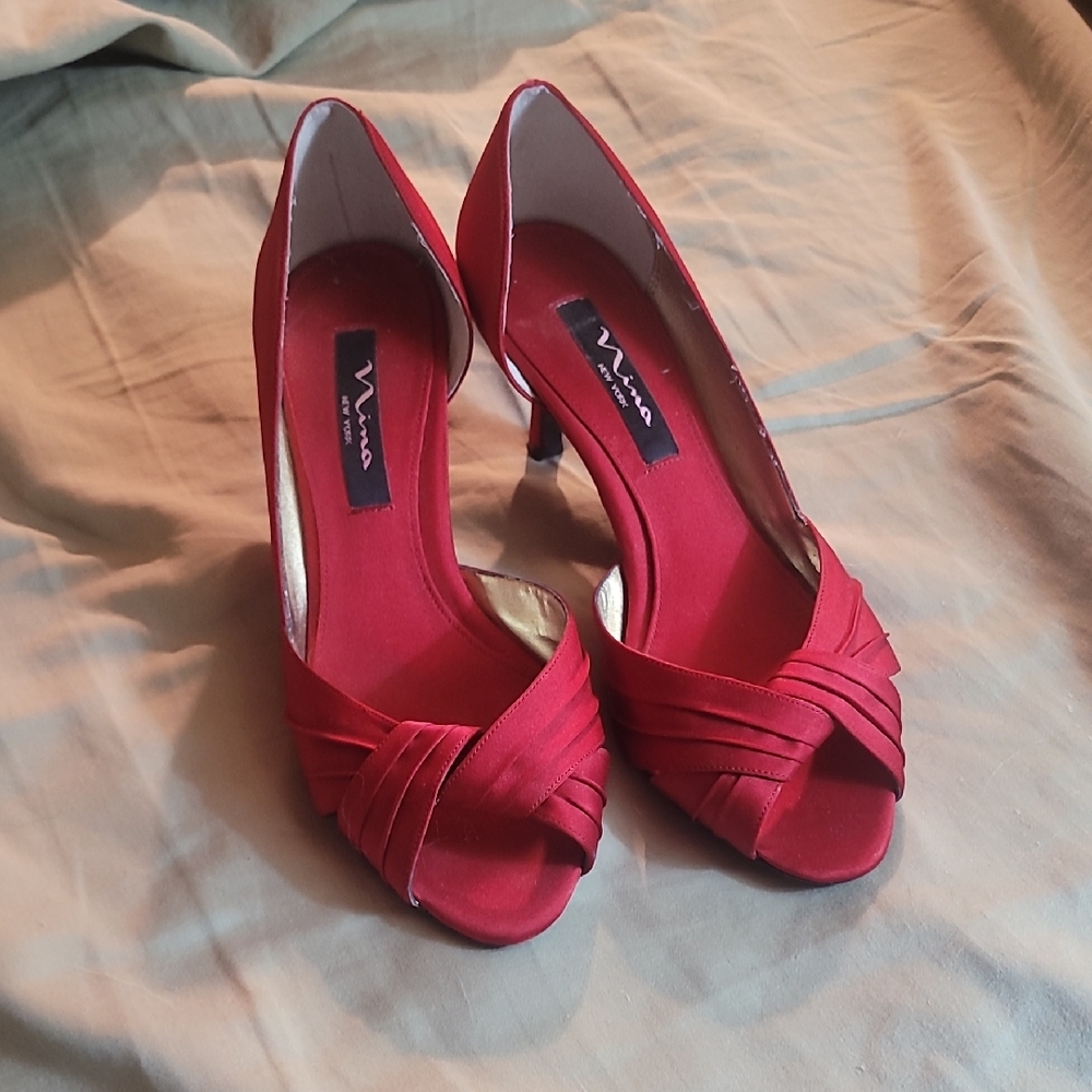 Vince Camuto Red Crisscross Peep Toe Heels
